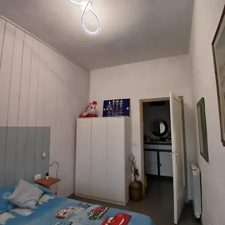 Vale Apartment